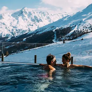 Enzian Hochsoelden Superior Hotel